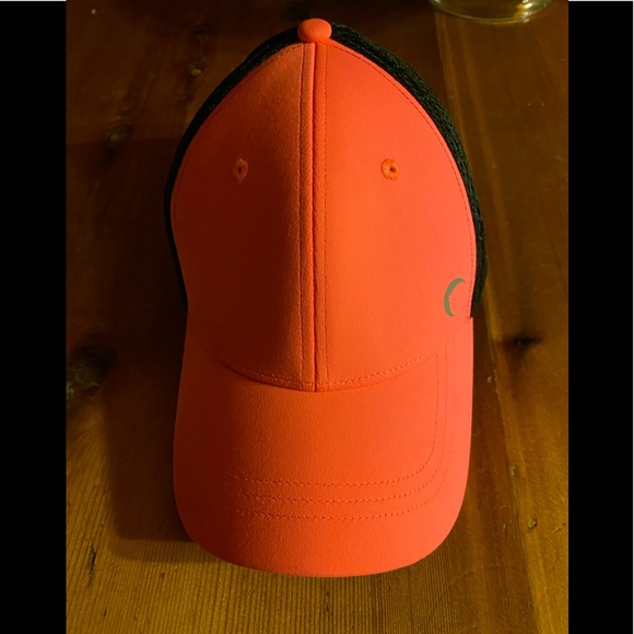 Zyia Luxe baseball hat 🧢 - Picture 5 of 6
